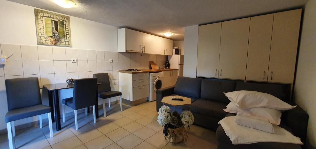 Apartman suzana sindija Apartment Bibinje Bagian luar foto